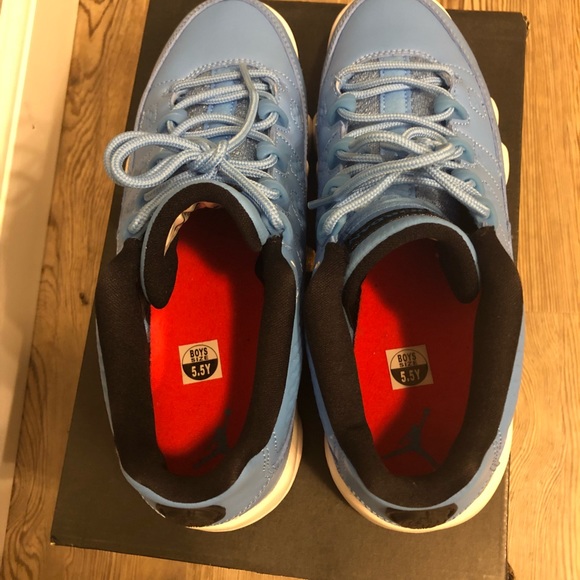 Air Jordan 9 Low Pantone - Picture 3 of 6